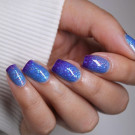 Лак для ногтей Cadillacquer A Strange Type Of Chemistry (автор - @aanchysnails)