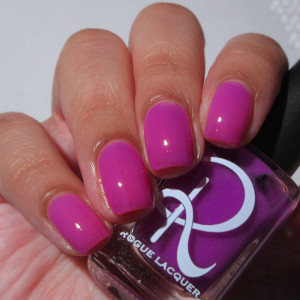 Rogue Lacquer Лак для ногтей Rogue Lacquer Glowing Glaze